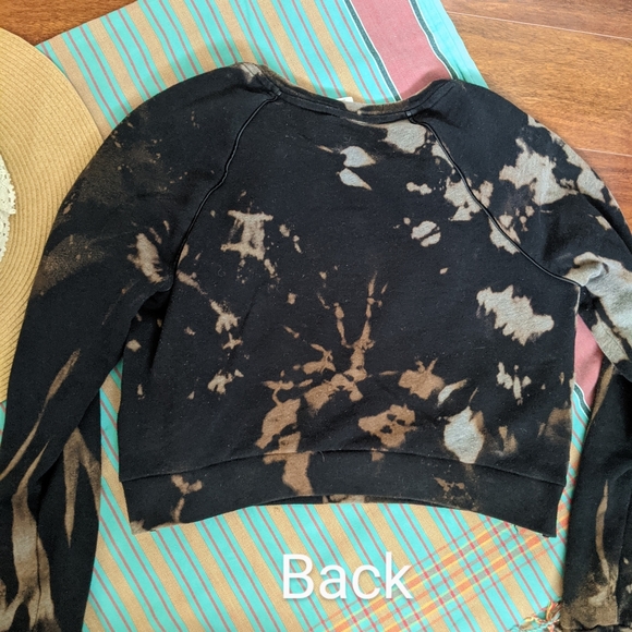 Abercrombie & Fitch reverse tie-dye crop shirt - Picture 8 of 8